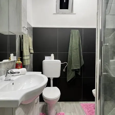 Myhouse 4 - Centro Sicilia Aeroporto Humanitas Apartment Catania
